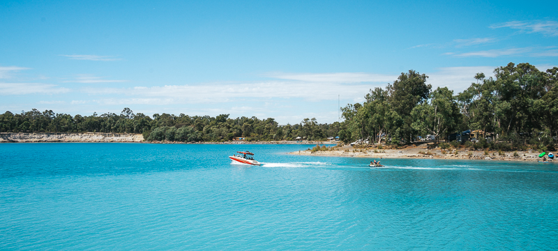 Speed boats on Stockton Lake in Western Australia