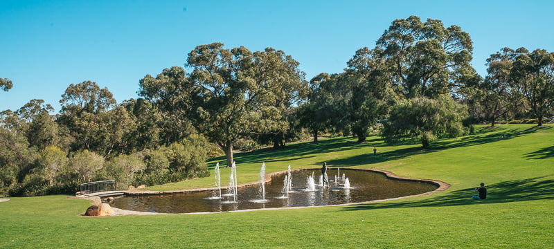 Parkland and fountains in Kings Park
