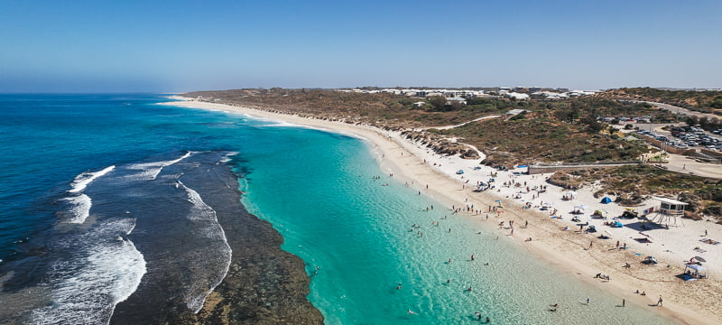 Day trip from Perth to the beautiful Yanchep Lagoon 